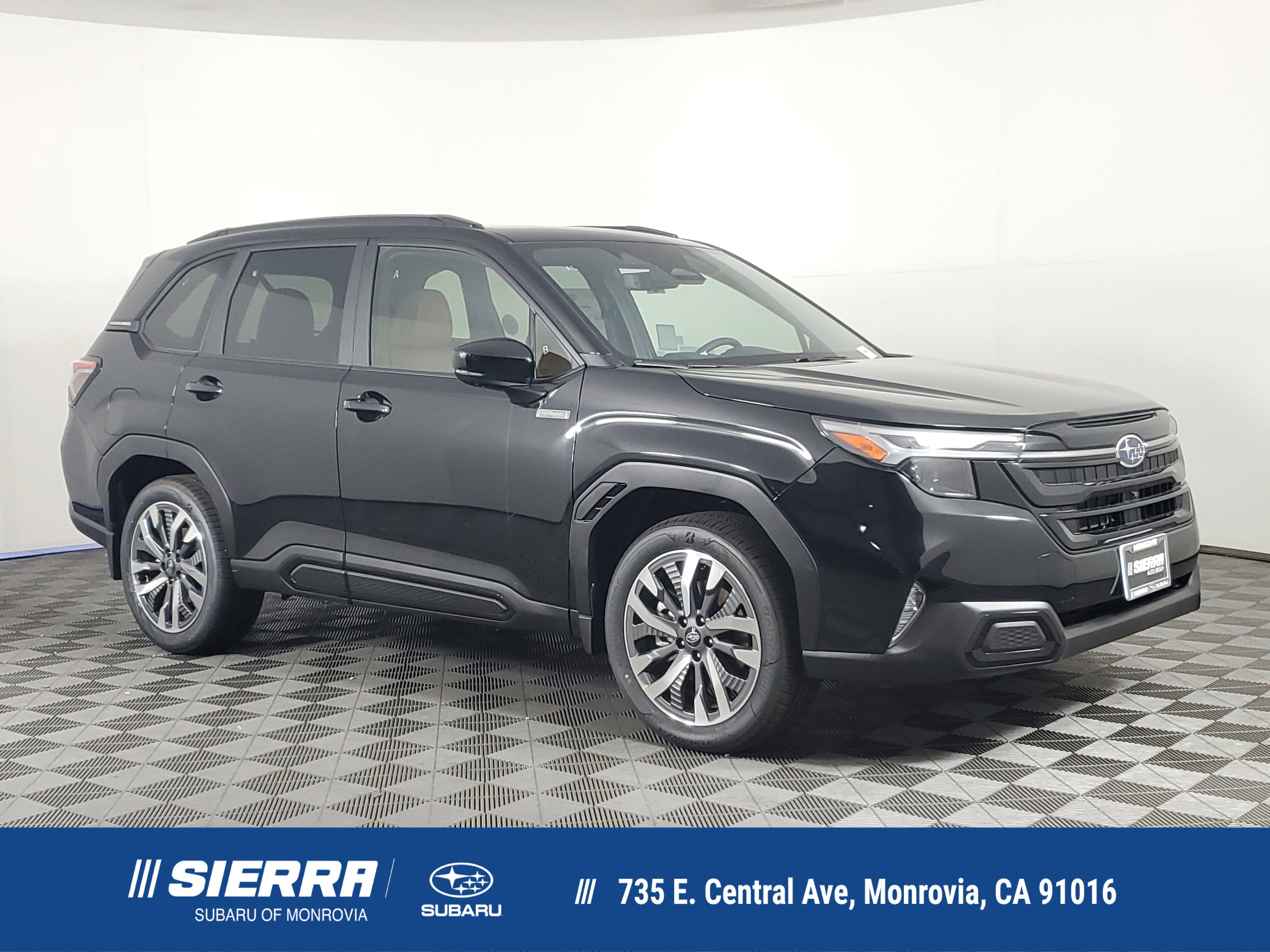 2025 Subaru Forester Touring's photo