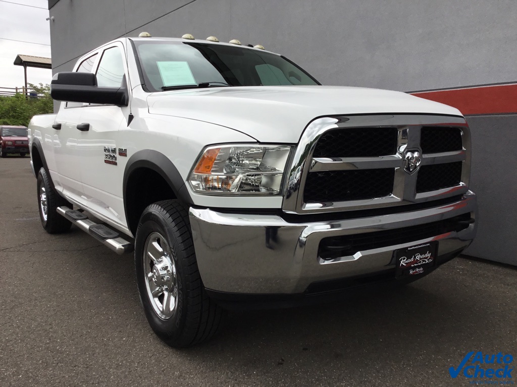 2015 Ram 3500 Tradesman photo 3