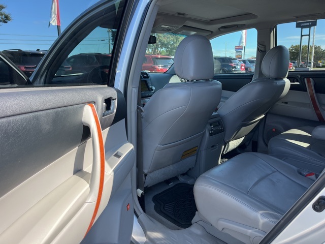 2010 Toyota Highlander Limited photo 10
