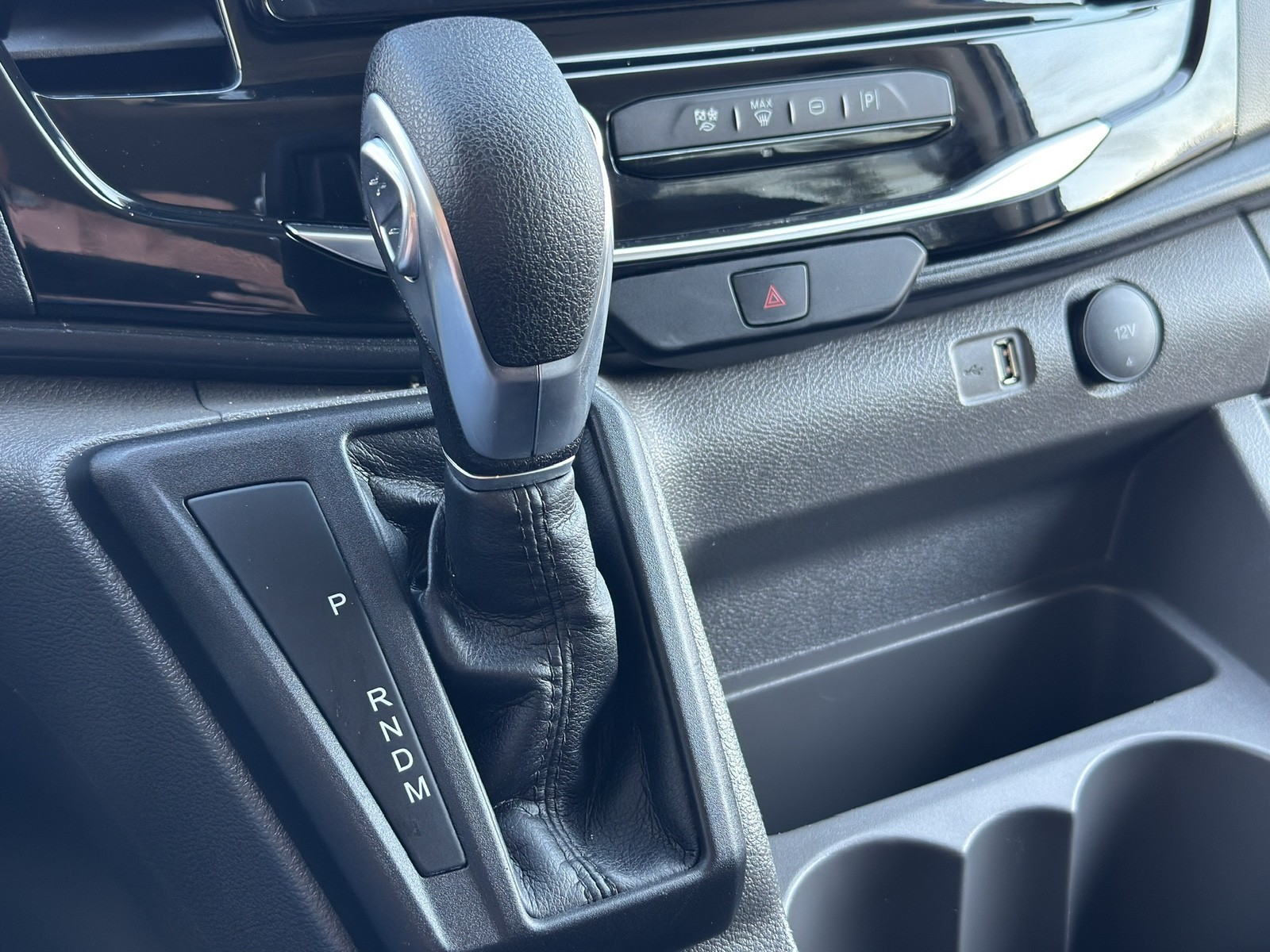 2024 Ford Transit photo 27