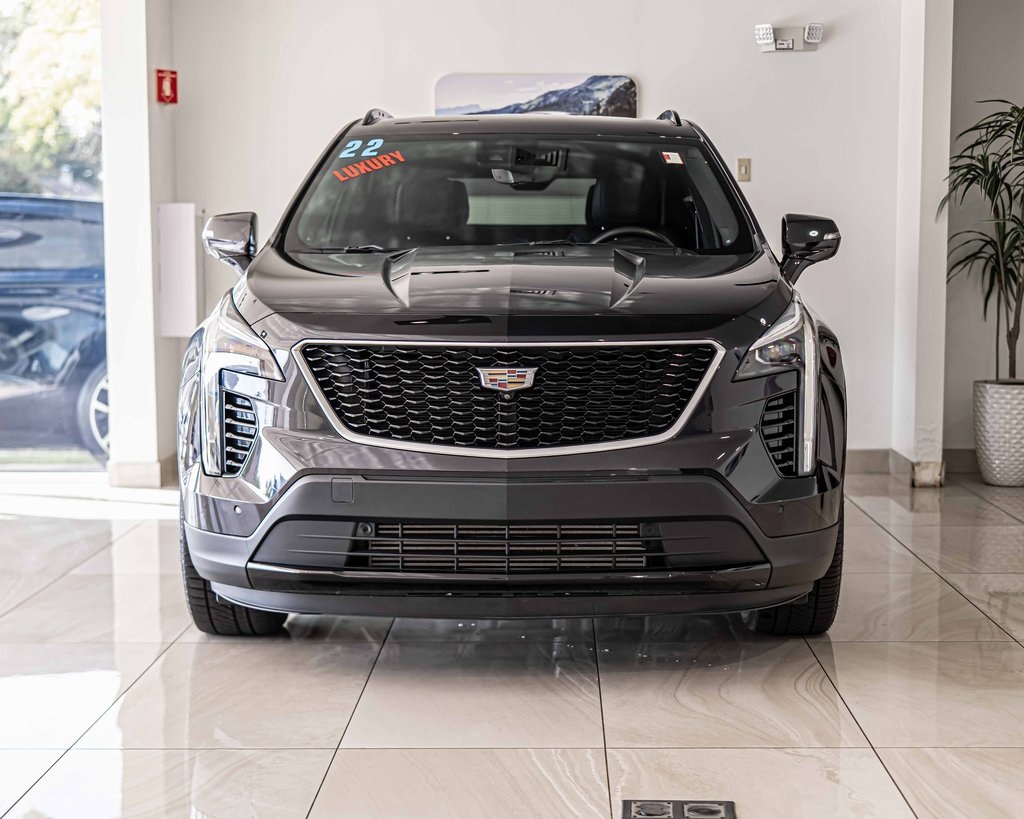 2022 CADILLAC XT4 - Image 2