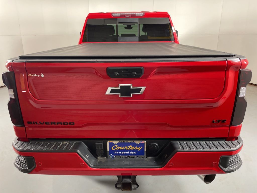 2022 Chevrolet Silverado 2500HD LTZ photo 8