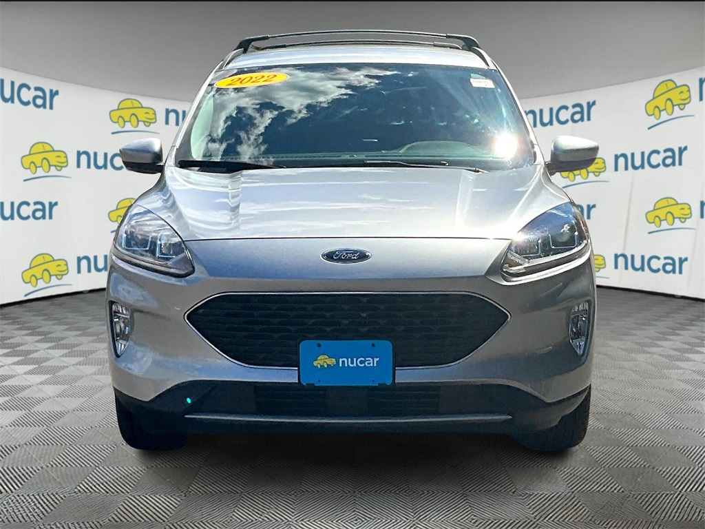 2022 Ford Escape SEL photo 2