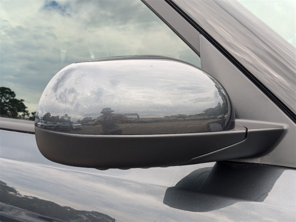 2025 Kia Soul LX S photo 10