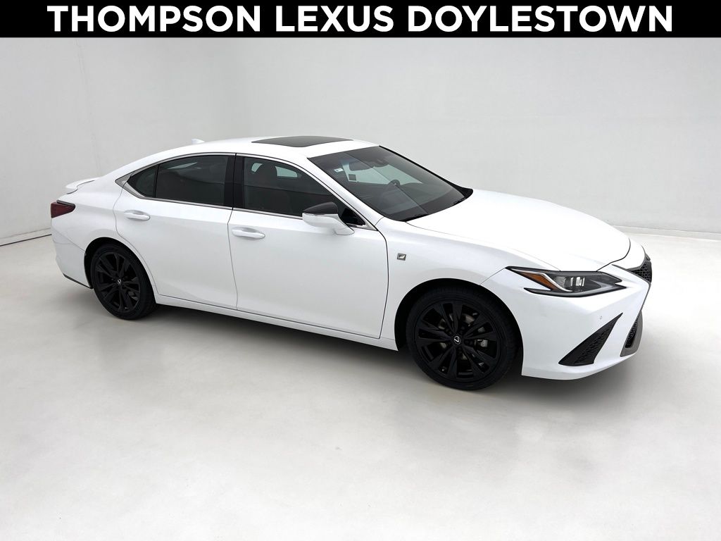 2022 Lexus ES 350 F SPORT photo 2