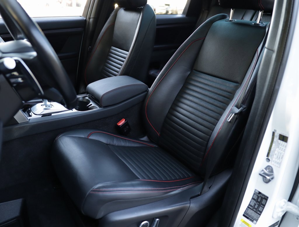 2021 Land Rover Discovery Sport S R-Dynamic photo 18