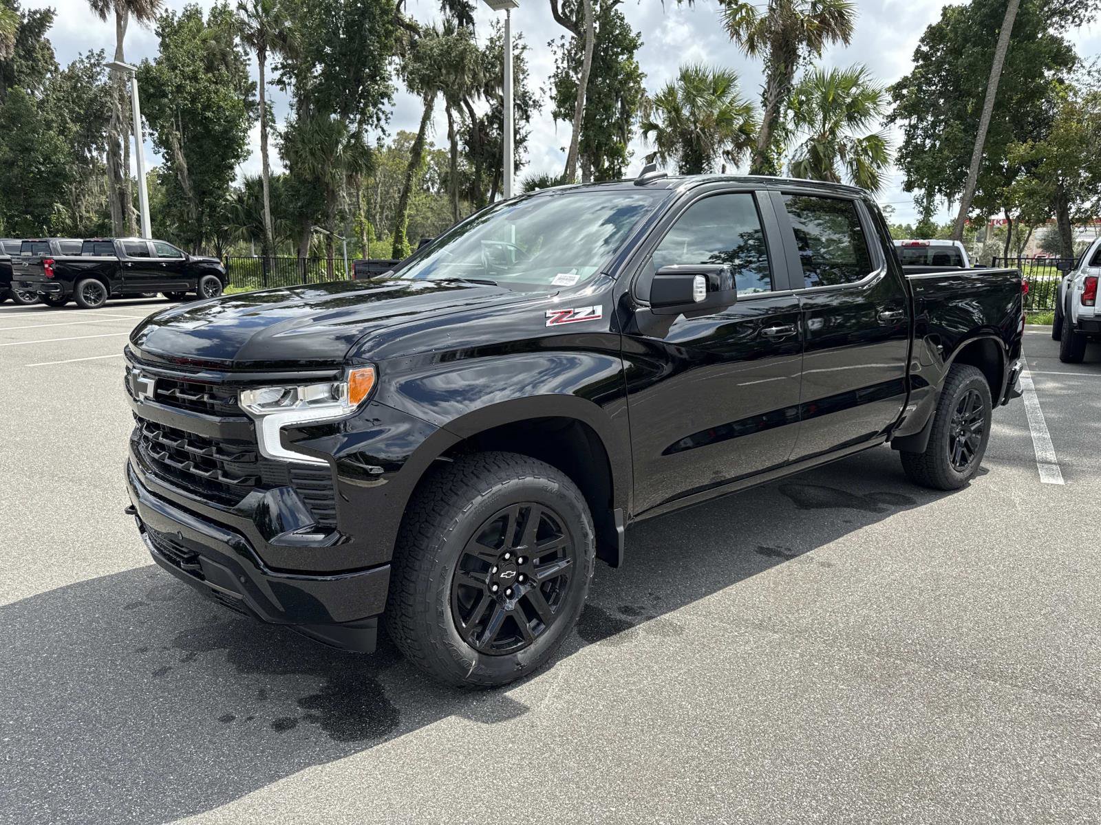 2026 Chevrolet Silverado 1500 RST photo 7