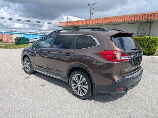 2019 Subaru Ascent Limited photo 4