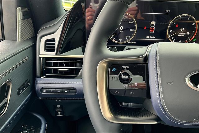 2026 Infiniti QX80 Sensory photo 18