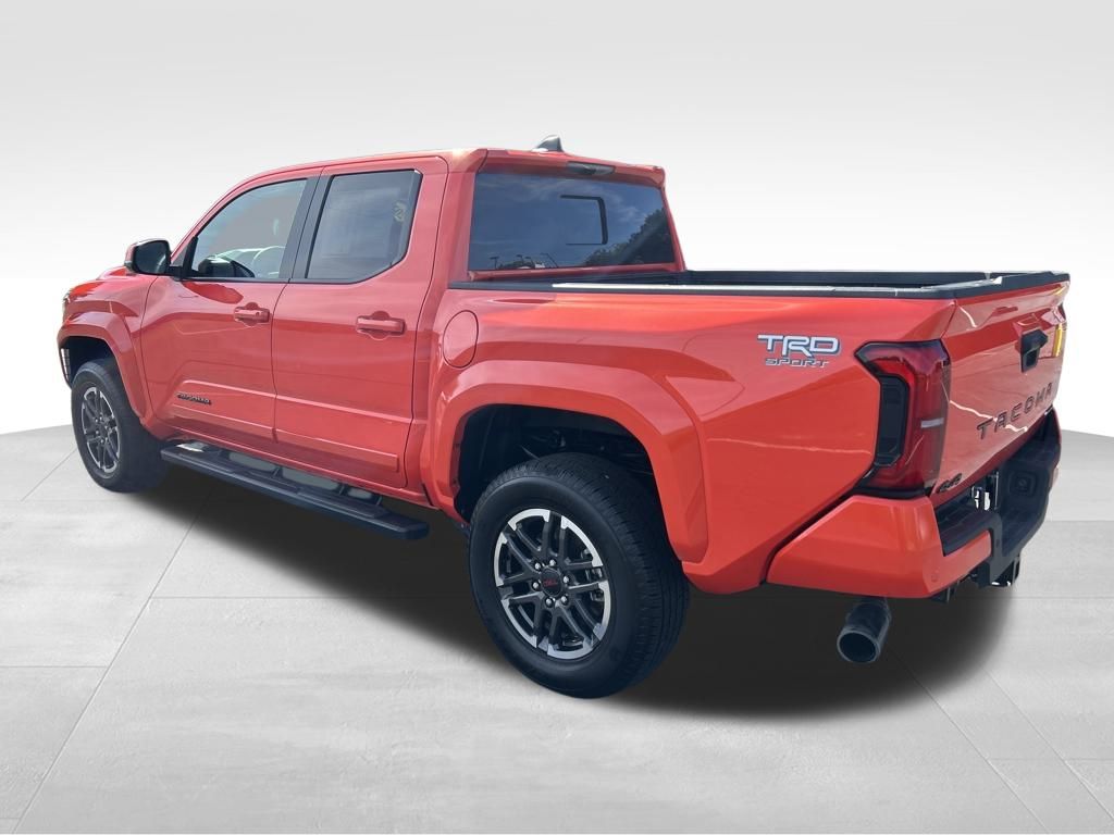 2024 Toyota Tacoma 4x4 photo 3
