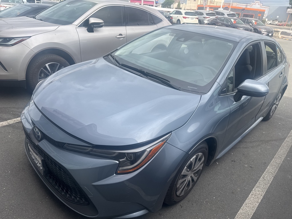 Used 2022 Toyota Corolla LE with VIN JTDEAMDE1NJ039570 for sale in Northfield, Minnesota