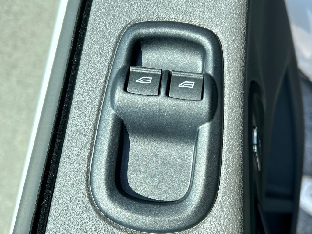 2025 Ford Transit photo 30