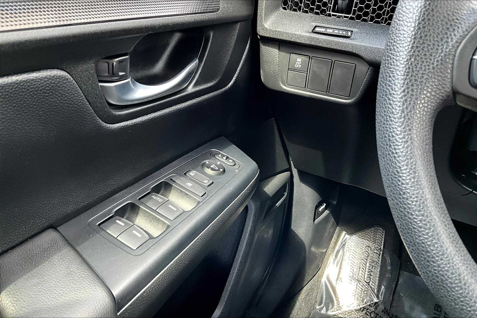 2023 Honda CR-V LX photo 31