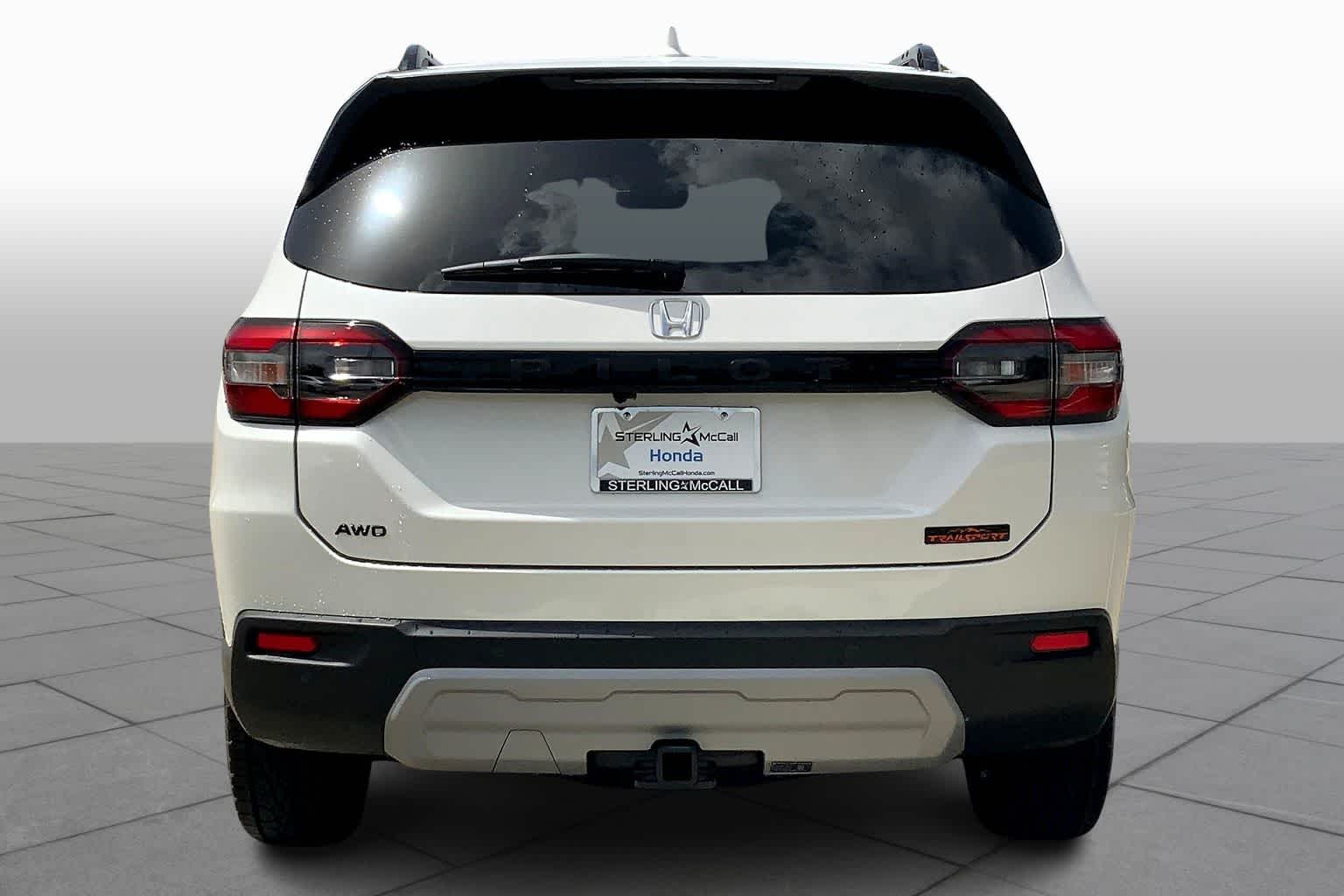 2025 Honda Pilot TrailSport photo 4