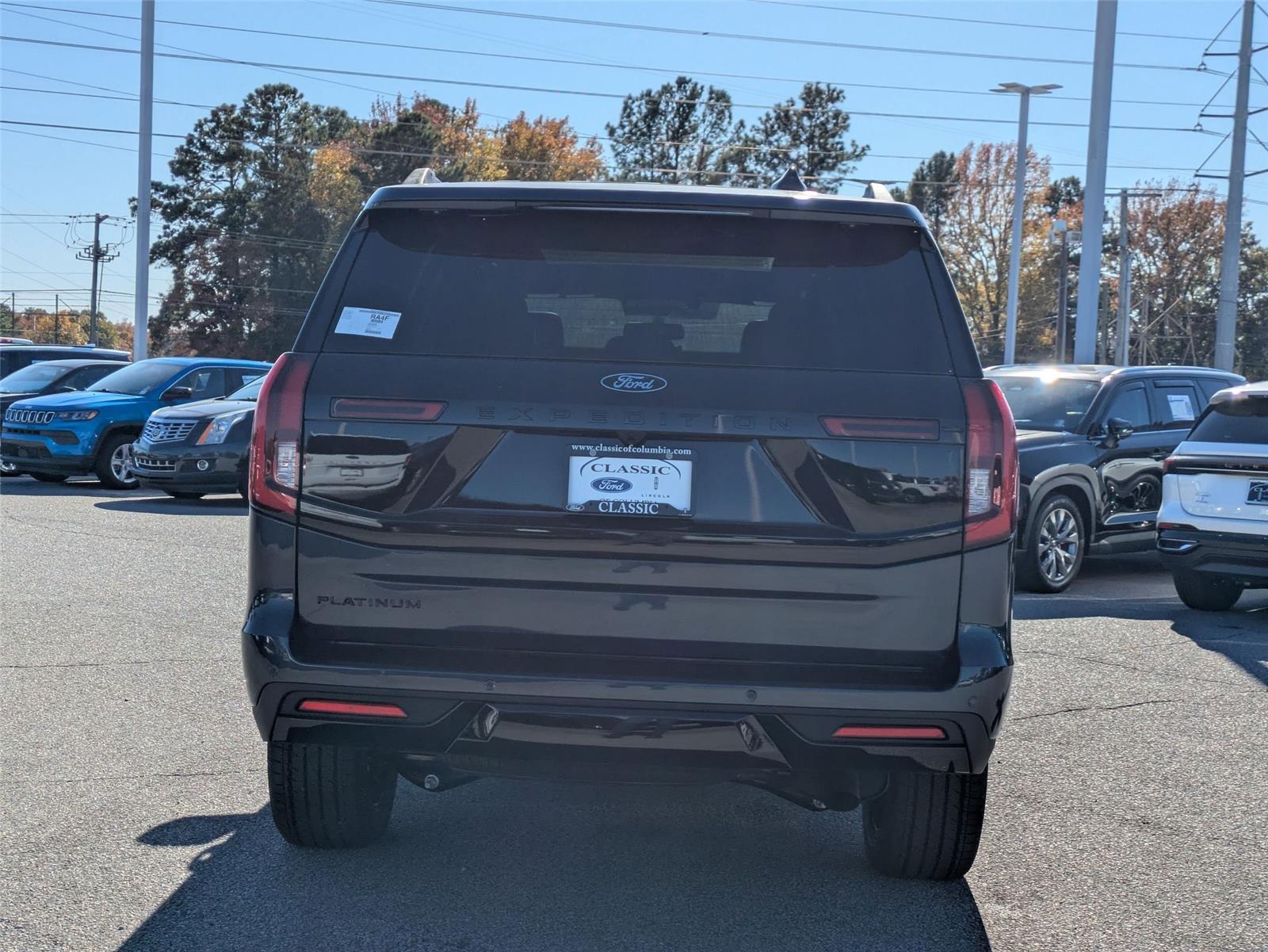 2025 Ford Expedition Platinum photo 4