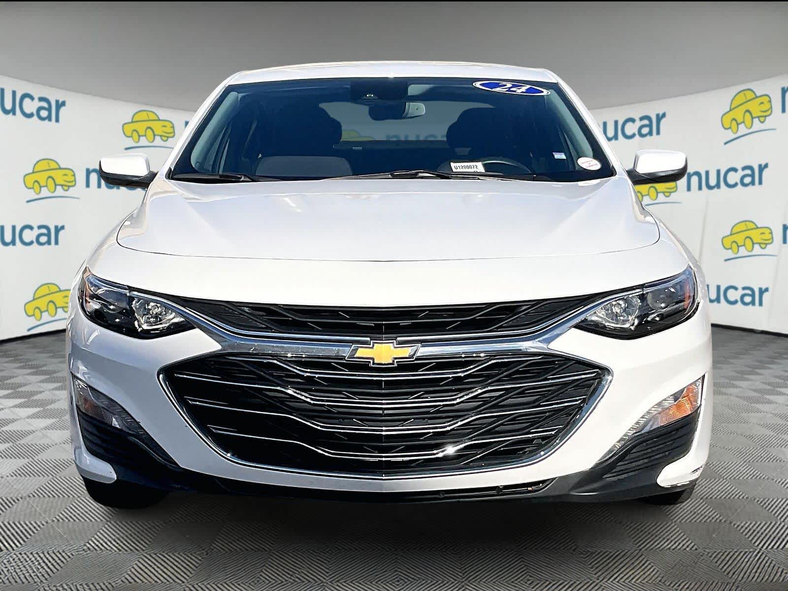 2024 Chevrolet Malibu 1LT photo 2