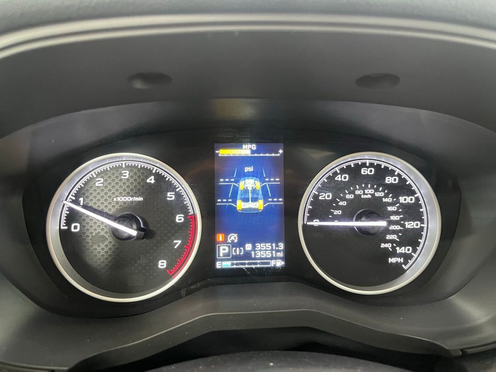 2022 Subaru Forester Limited photo 19