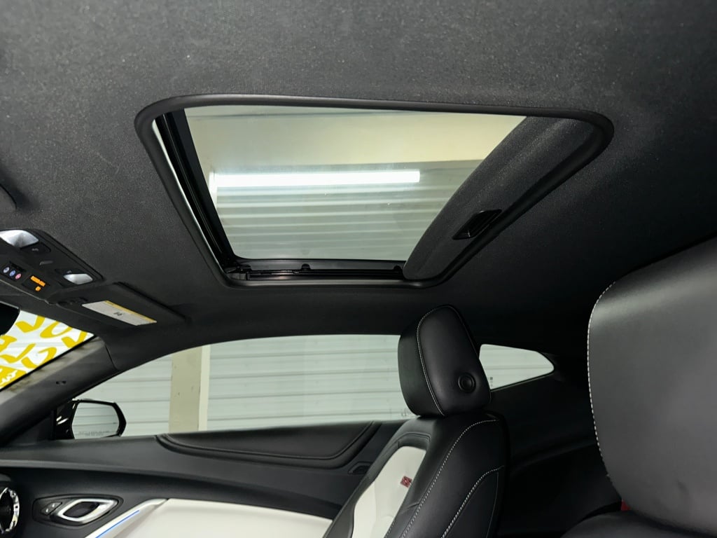2023 Chevrolet Camaro 2SS photo 4