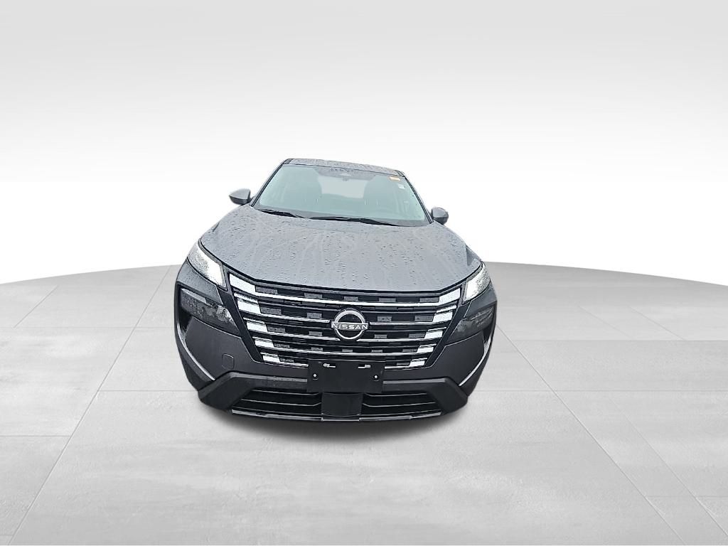 2024 Nissan Rogue SV photo 2