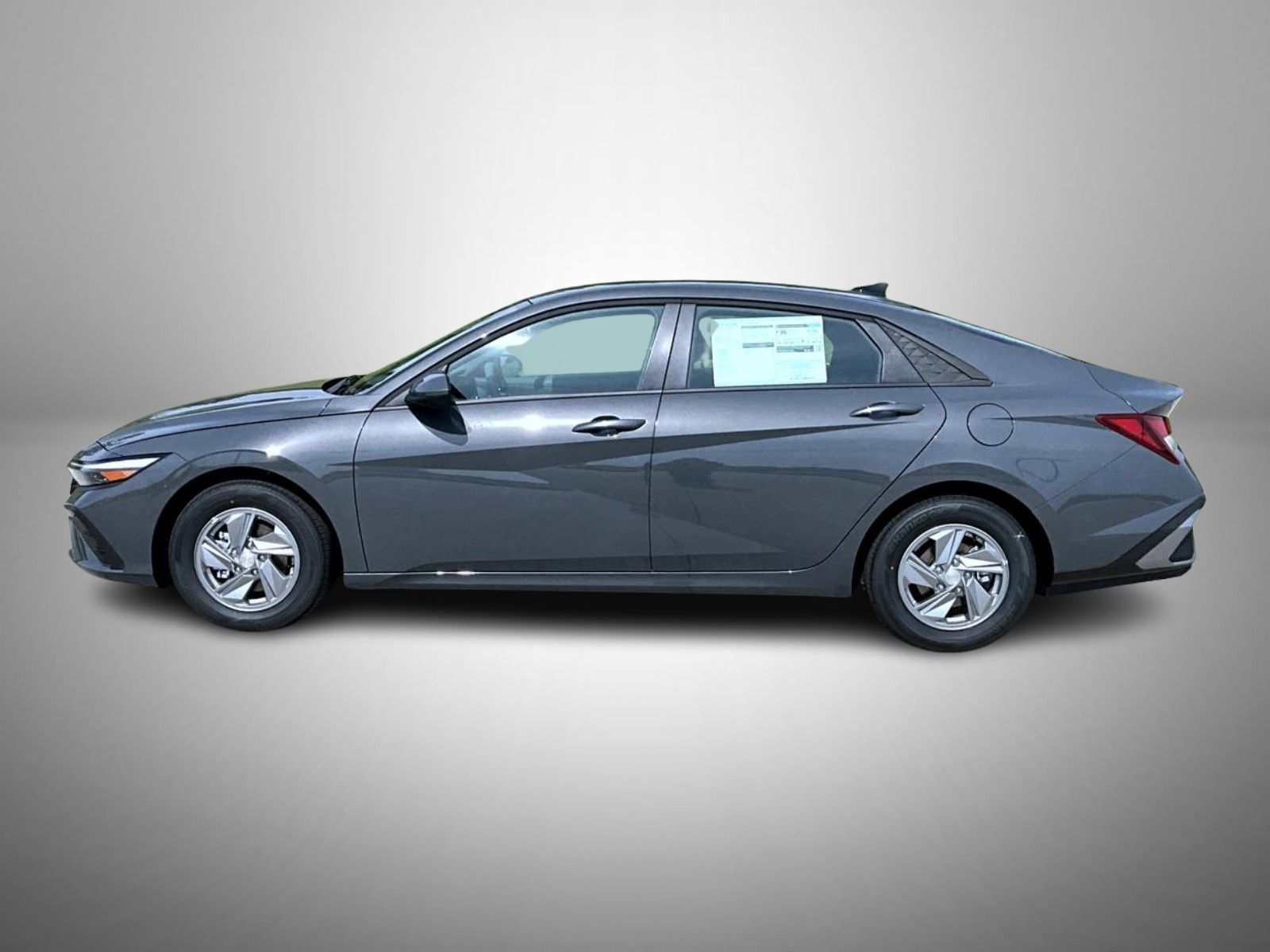 2025 Hyundai Elantra SE photo 8