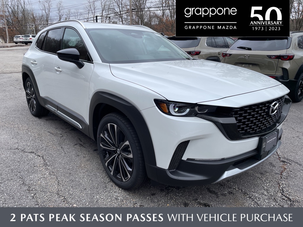 2025 Mazda CX-50 Premium's photo