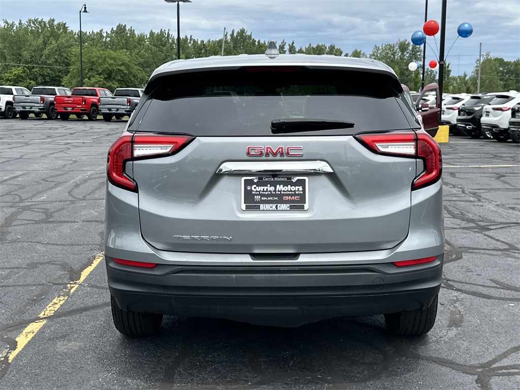 2024 GMC TERRAIN - Image 7