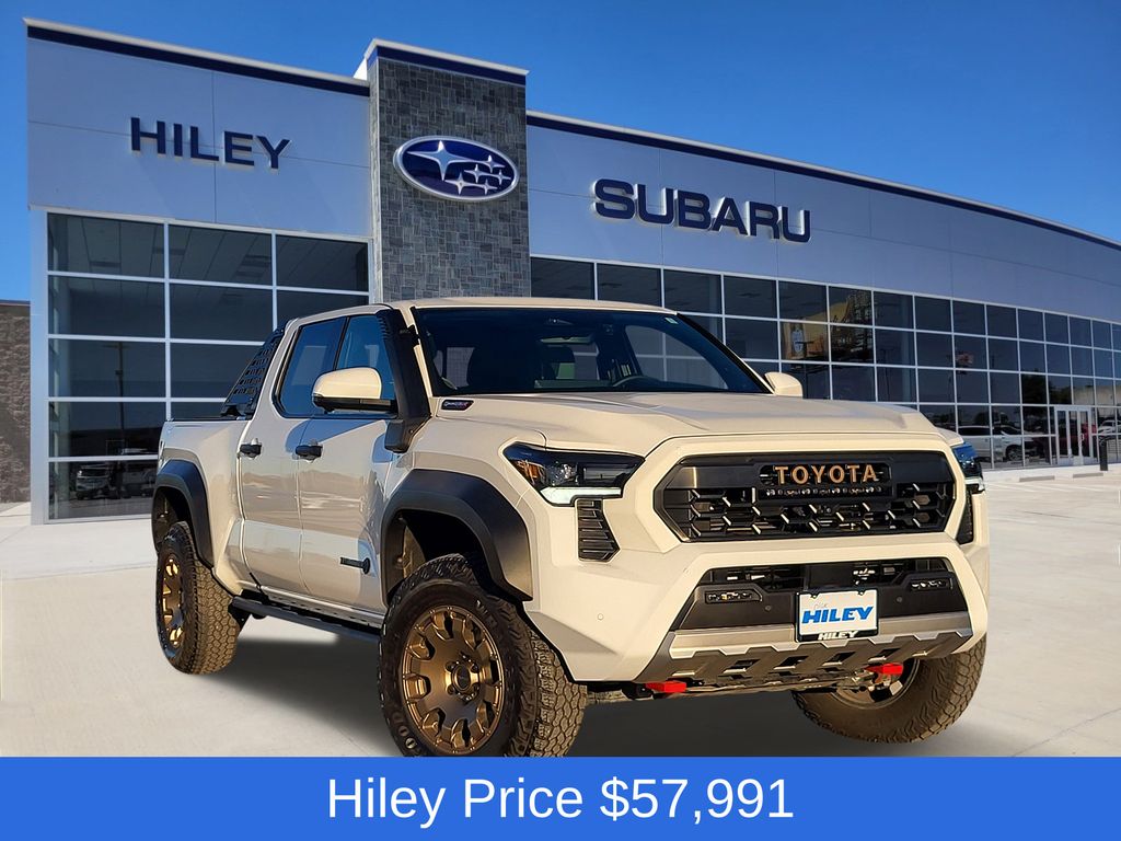 2025 Toyota Tacoma Trailhunter's photo