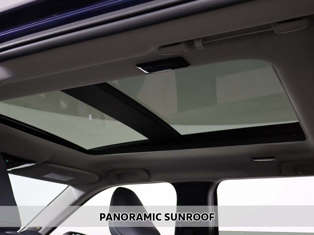 2025 Mitsubishi Outlander SE photo 3