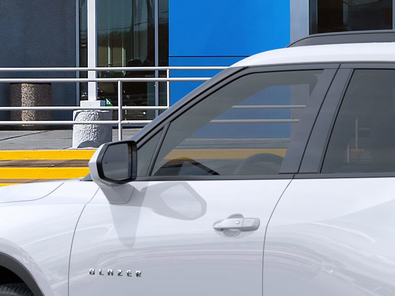2025 Chevrolet Blazer 2LT photo 11