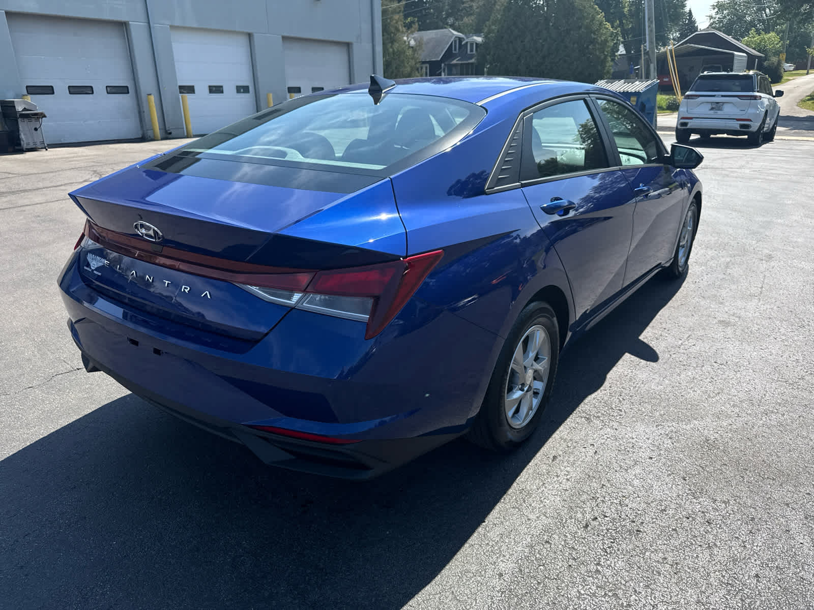 2021 Hyundai Elantra SE photo 3