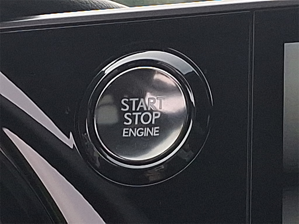 2025 Lexus TX photo 18
