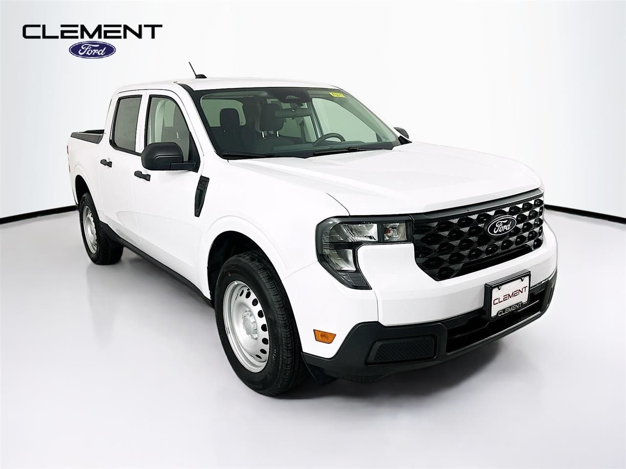 2025 Ford Maverick XL's photo