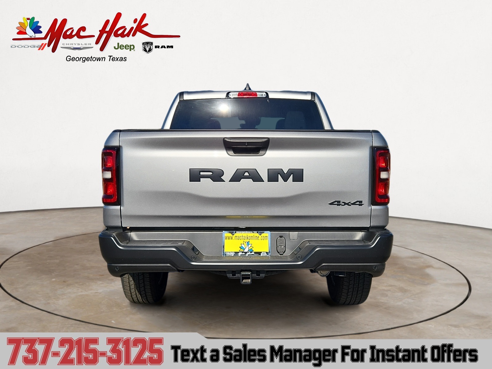 2025 Ram 1500 Tradesman photo 3
