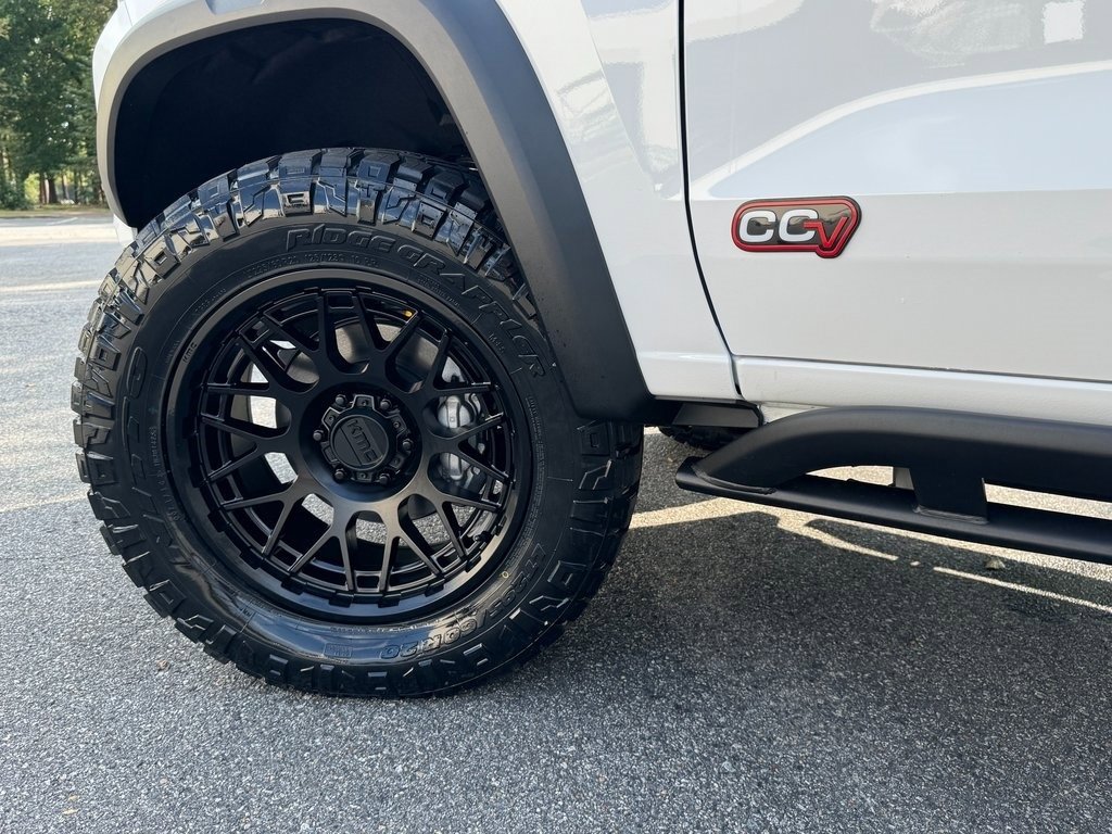 2026 Chevrolet Colorado ZR2 photo 16