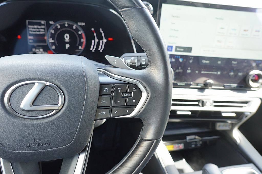 2023 Lexus RX 350 Premium photo 19