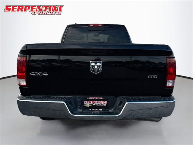2020 Ram 1500 Classic SLT photo 4