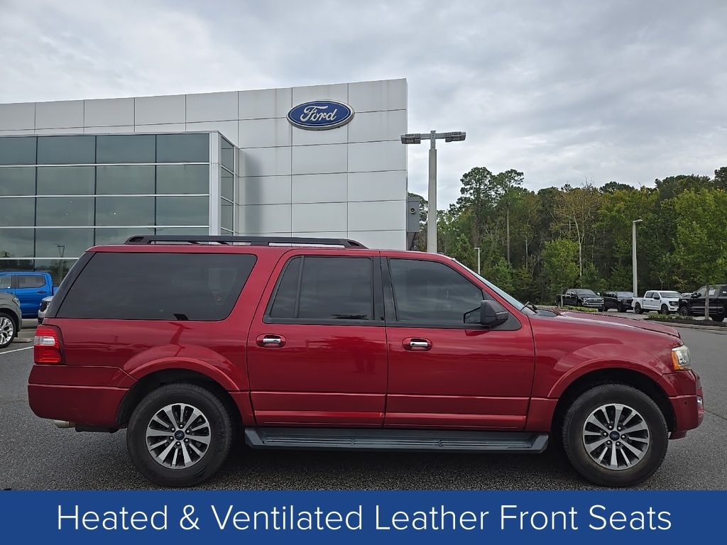 2015 Ford Expedition EL XLT photo 2