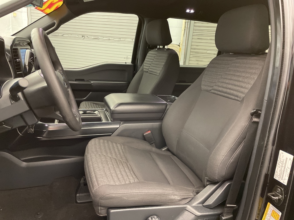 2022 Ford F-150 XL photo 16