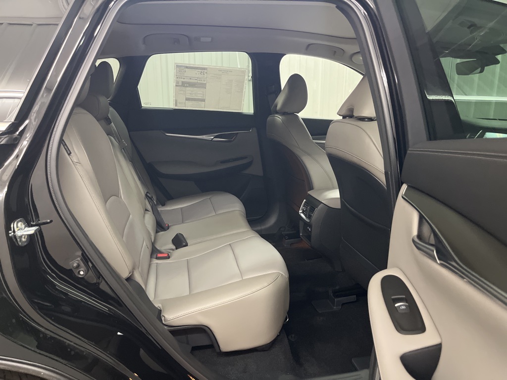 2025 Infiniti QX50 Luxe photo 31