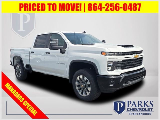 2025 Chevrolet Silverado HD Custom's photo