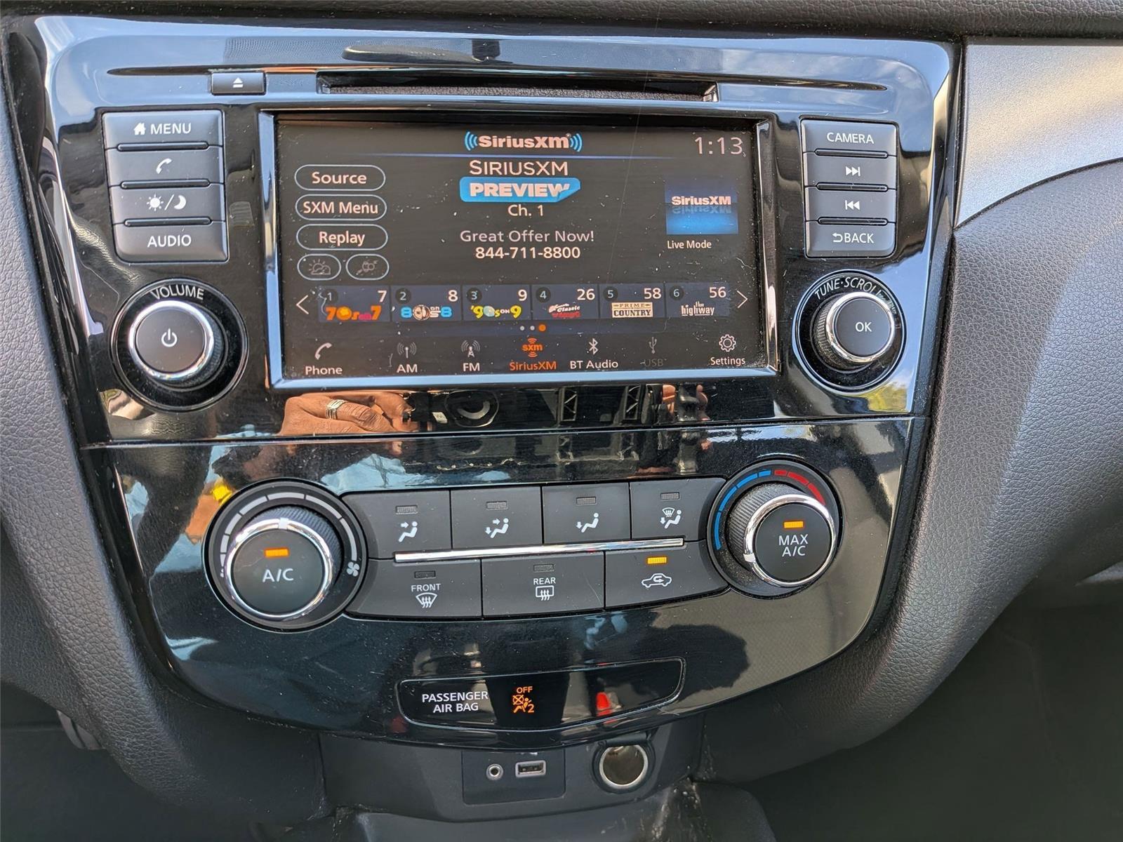 2019 Nissan Rogue Sport S photo 19