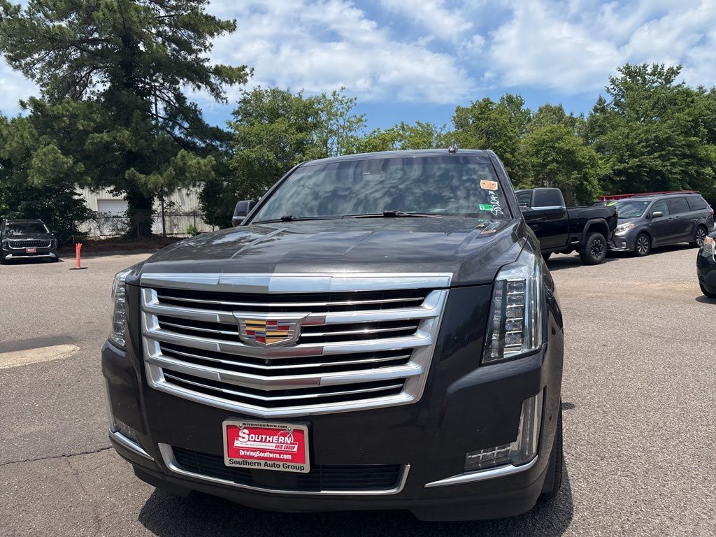 2019 Cadillac Escalade ESV Platinum photo 10