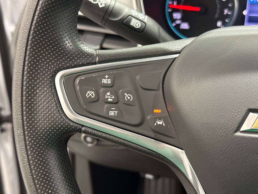 2023 Chevrolet Equinox LS photo 16
