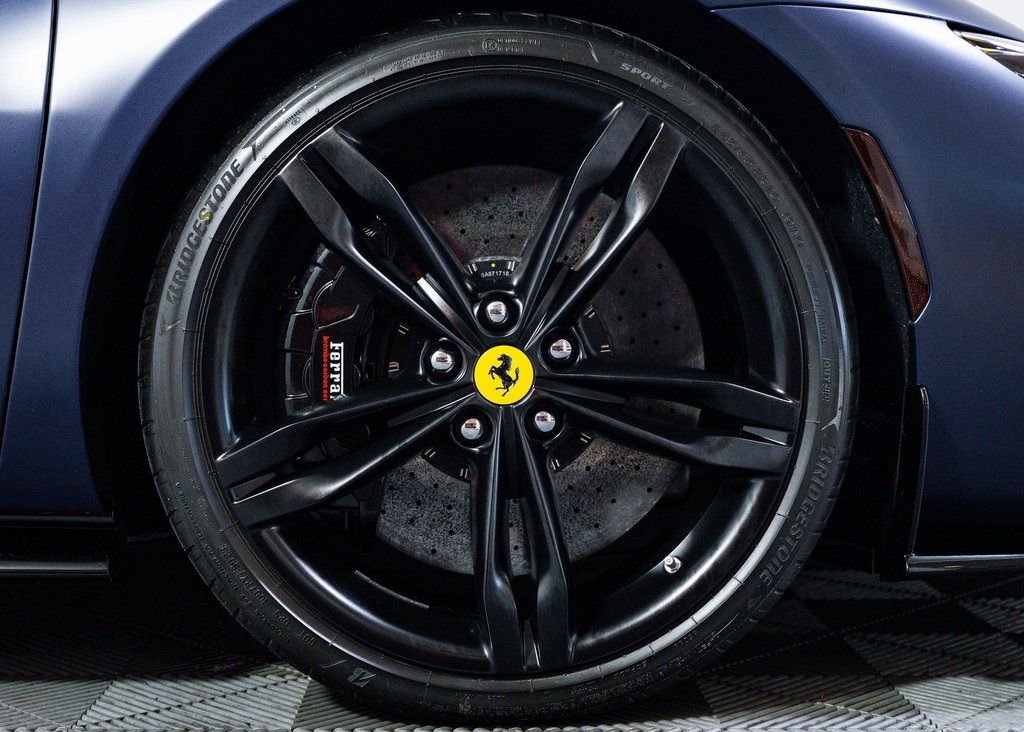 2024 Ferrari 296 GTS photo 12