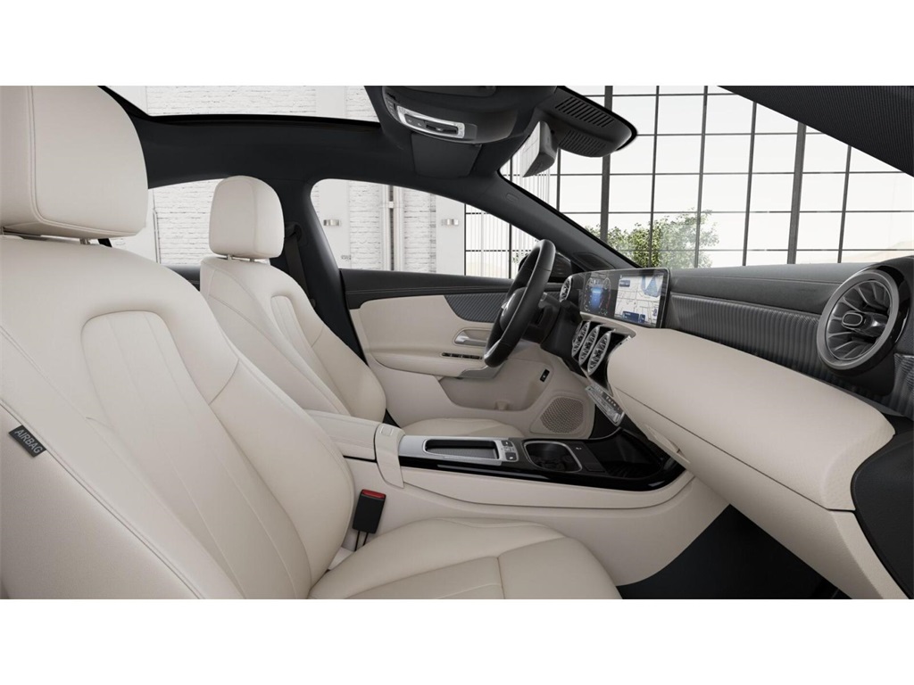 2025 Mercedes Benz CLA 250 4MATIC photo 4