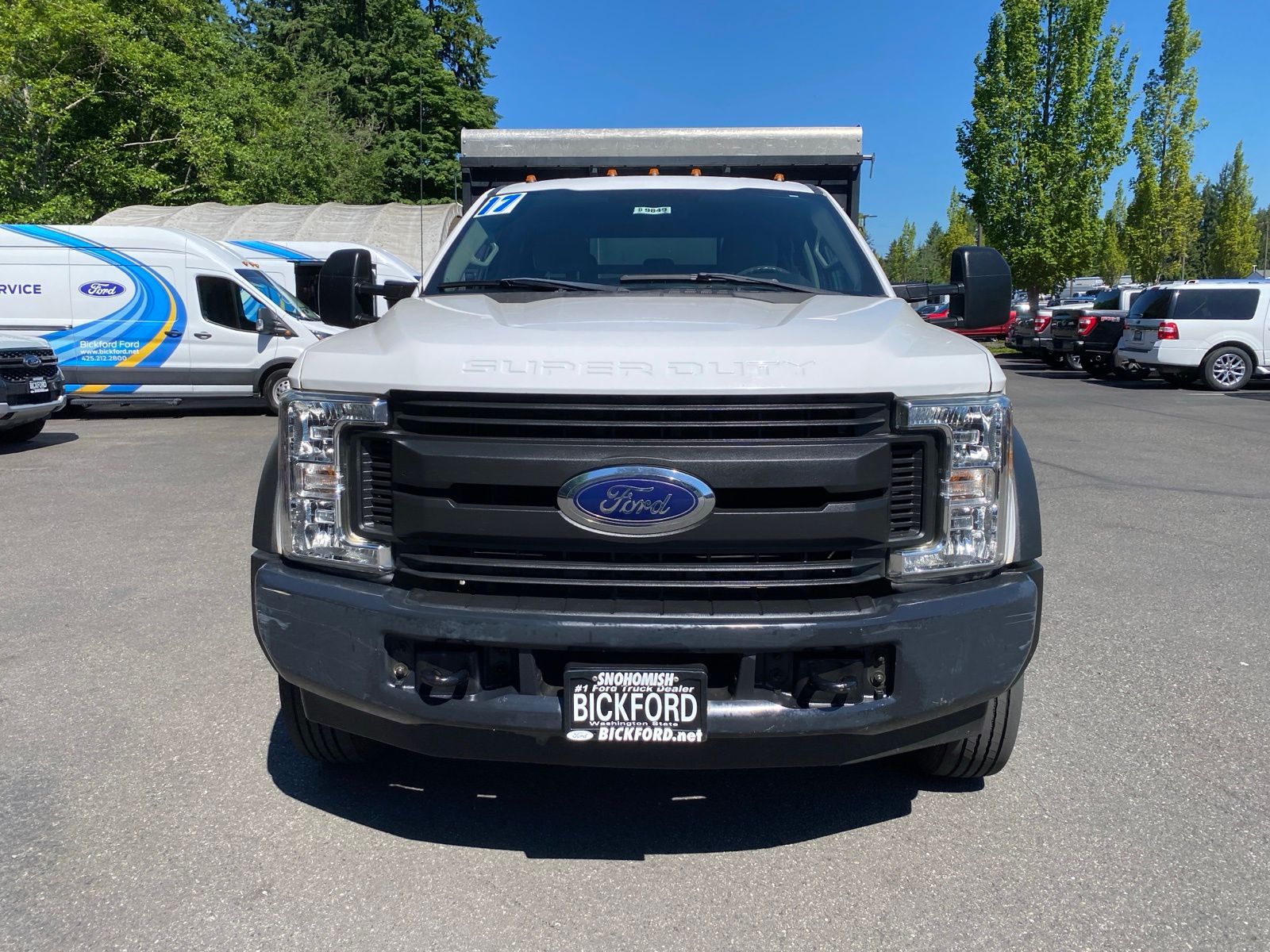 2017 Ford F-450 photo 2