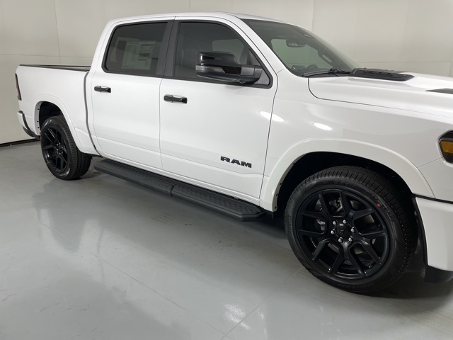 2026 Ram 1500 Laramie photo 8