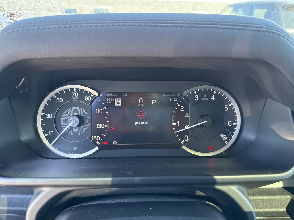 2023 Land Rover Defender 110 X-Dynamic SE photo 11