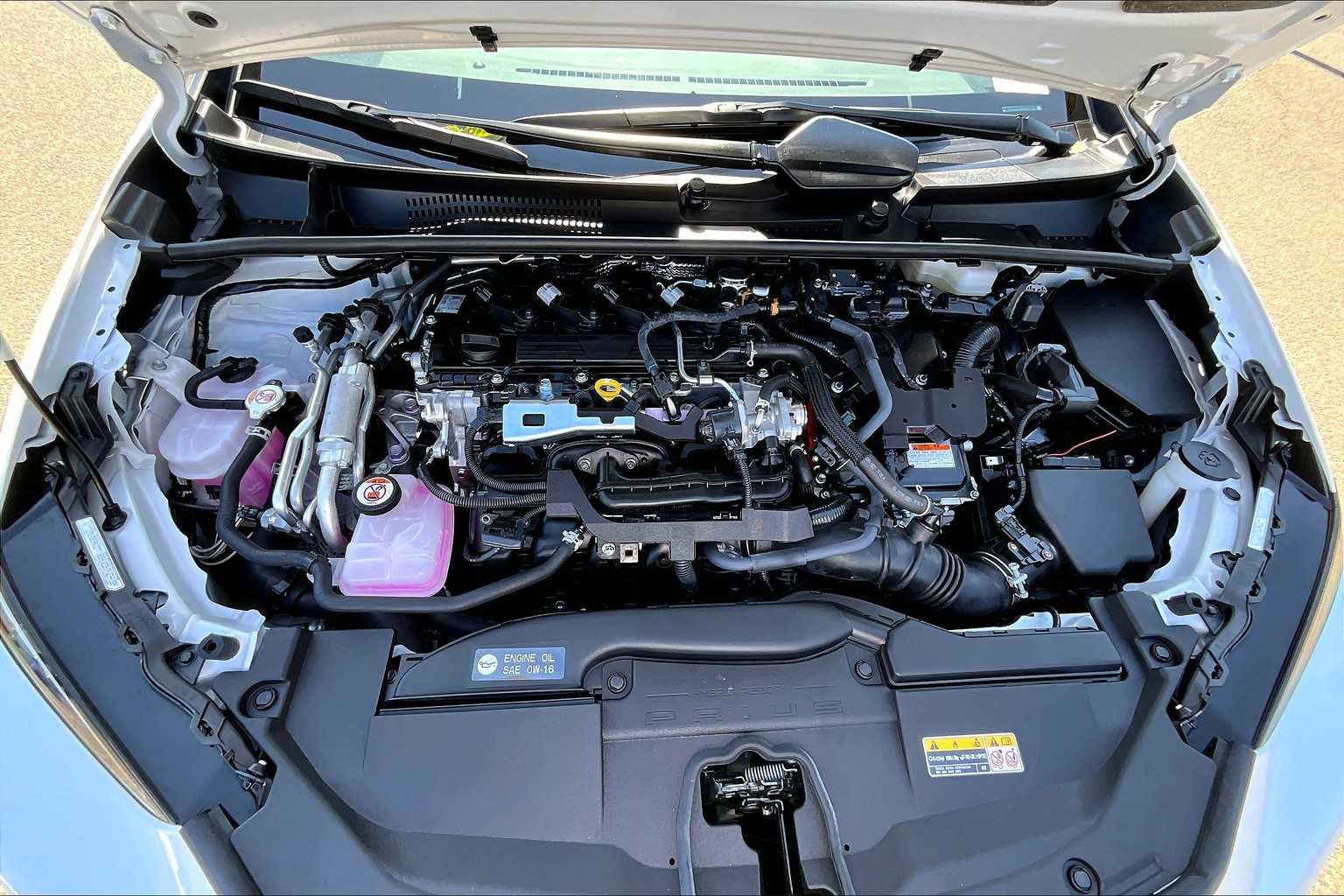 2023 Toyota Prius Prime XSE photo 28
