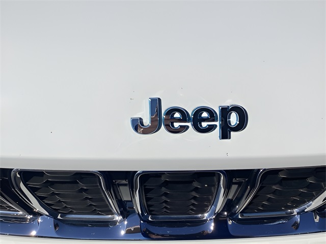 2023 Jeep Cherokee 4xe photo 30